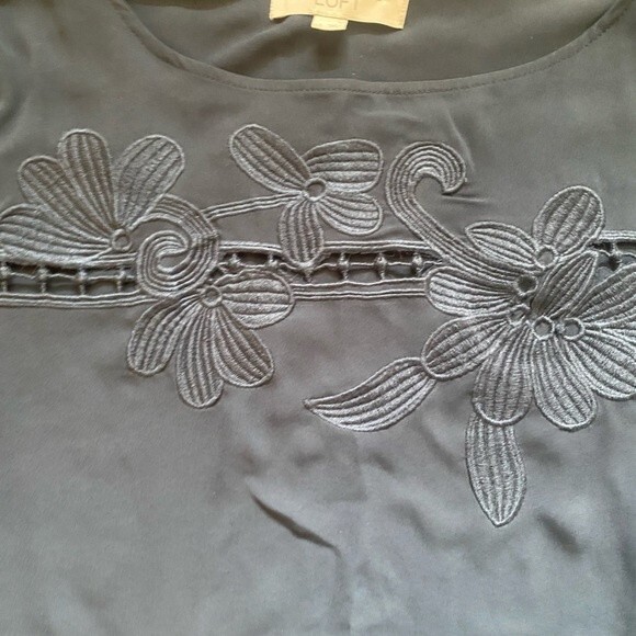 LOFT Blue Embroidered Blouse - Picture 3 of 7